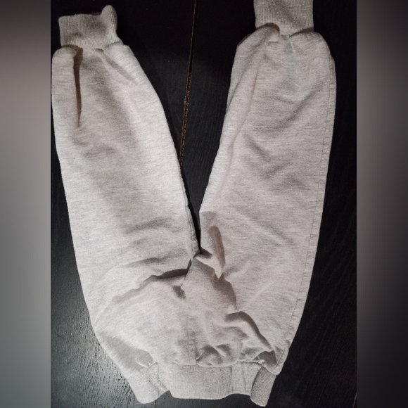 Hello Kitty Heather gray sweat pants with pink drawstring - Picture 2 of 5